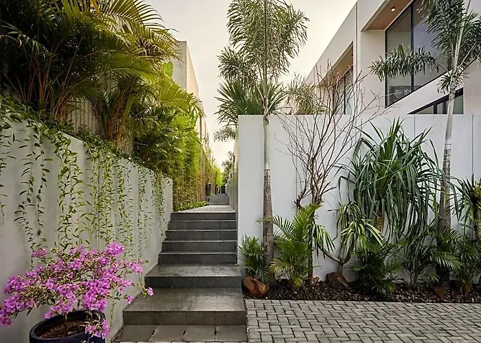 Nexa Townhouse Umalas Canggu ホテル