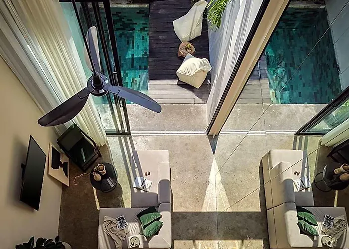 Nexa Townhouse Umalas Canggu 4* デンパサール