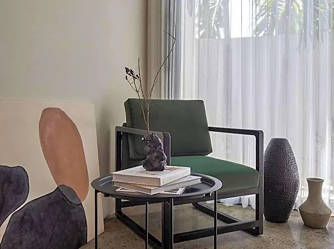 Nexa Townhouse Umalas Canggu 4* デンパサール