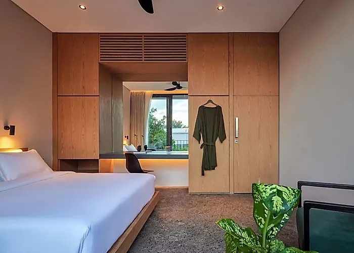 ホテル Nexa Townhouse Umalas Canggu 4*